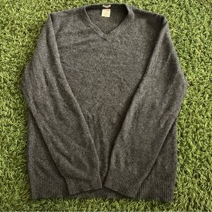 Article Men's Charcoal V-Neck Sweater